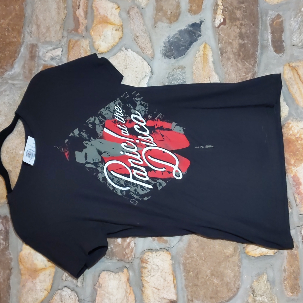 Hot topic panic at the Disco t-shirt